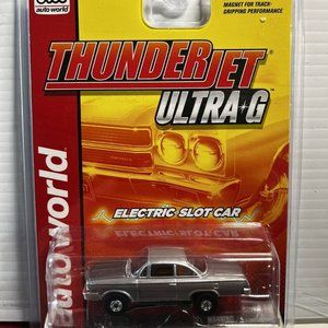 - Sealed NEW Auto World 2020 Ultra G -  1962 Chevy Bel Air Slot Car  Thunder jet